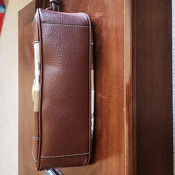 Etienne Aigner Patchwork Shoulder Bag - Picture 11 of 12